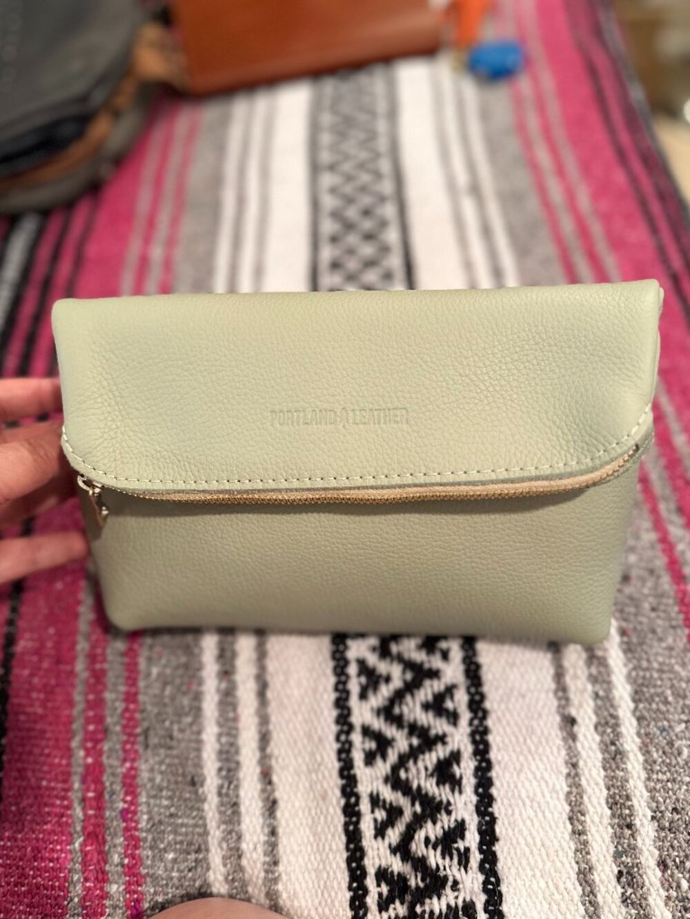 Portland Leather Boogey Pouch in Pistachio